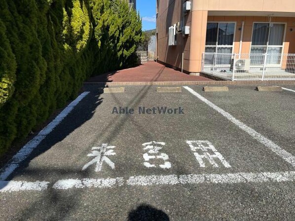 飯盛団地入口 徒歩3分 2階の物件外観写真